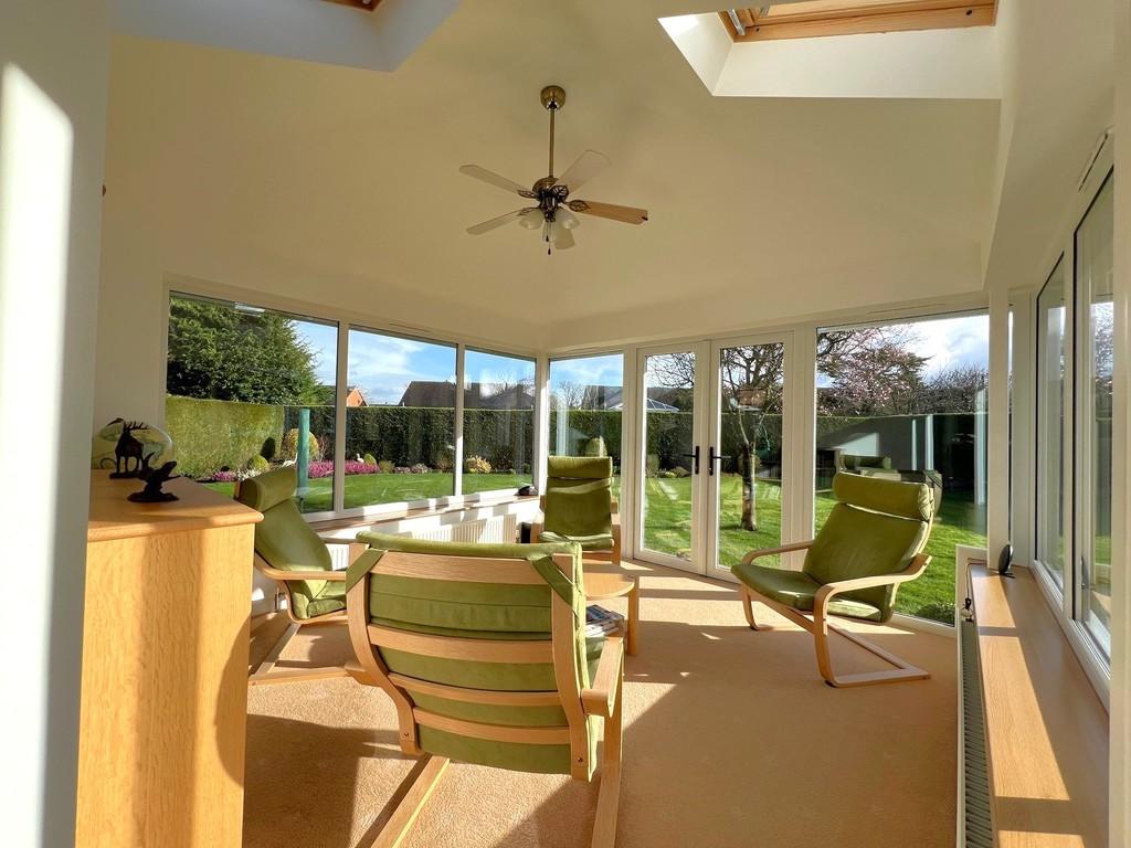 Garden room
