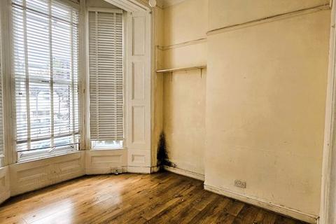 1 bedroom flat for sale, Vicarage Park, Plumstead