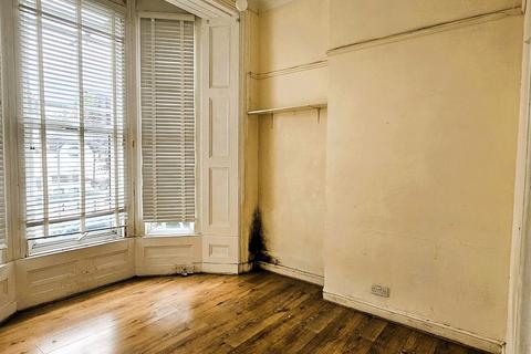 1 bedroom flat for sale, Vicarage Park, Plumstead, SE18 7SX