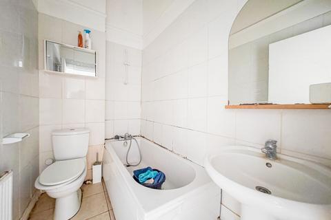 1 bedroom flat for sale, Vicarage Park, Plumstead, SE18 7SX