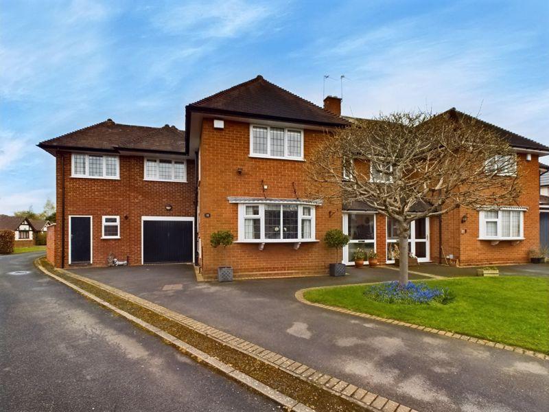 Wrekin Drive, Tettenhall... 5 bed semidetached house for sale £525,000