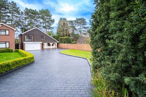 4 bedroom detached house for sale, Wergs Road, Tettenhall, Wolverhampton