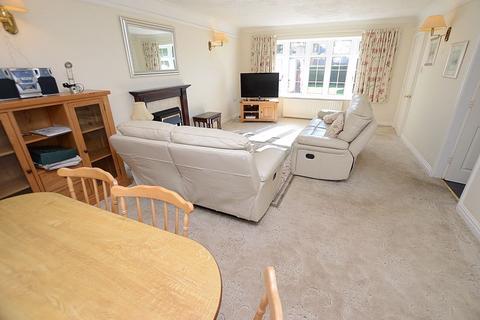 2 bedroom apartment for sale, 5 Sylvan Court, Woodhall Spa