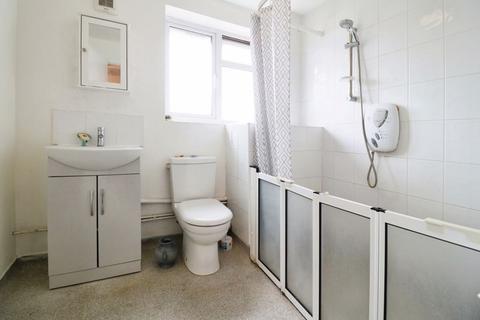 3b Randall Close, Slough, SL3 8RJ