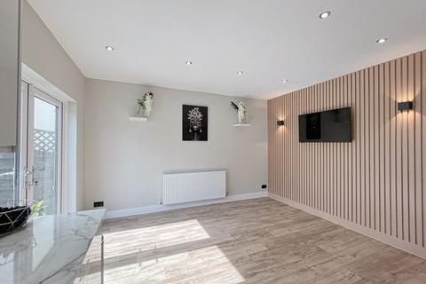 36 Highfields Road, Chasetown, Burntwood, WS7 4QU