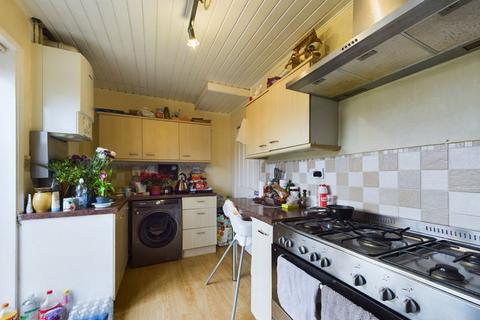 2 bedroom terraced house for sale, Mayland Avenue, Hull