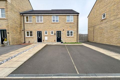 3 bedroom end of terrace house for sale, Beaumont Court, Winlaton