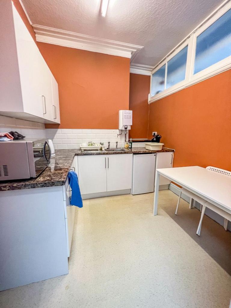 Kitchen area