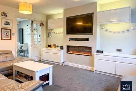 29 Falcon Close, Walsall, WS6 7LJ
