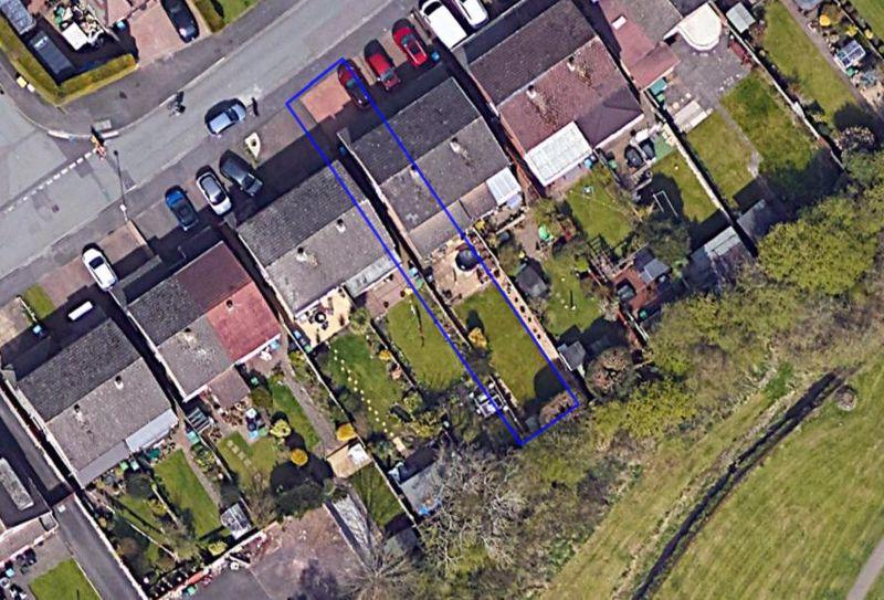 Sutherland Road, Cheslyn Hay, WS6 7BS 3 bed semidetached house for