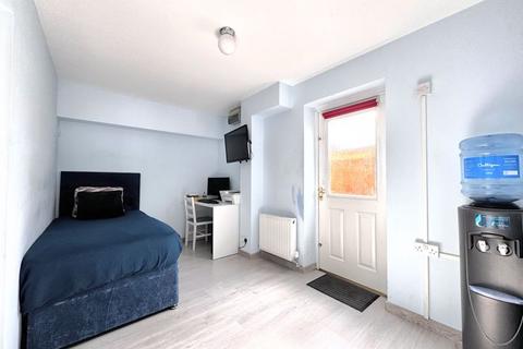 3 bedroom end of terrace house for sale, Gunter Road, Birmingham