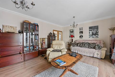 6 Brook Road, Tolleshunt Knights, Maldon, CM9 8EX