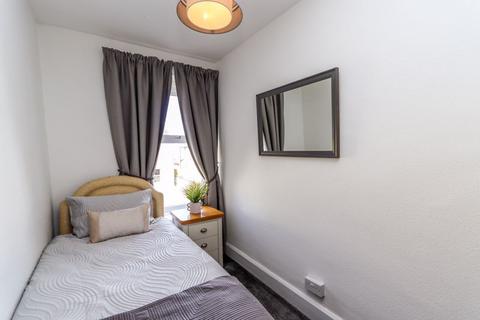50 Strode Road, Clevedon, BS21 6QE