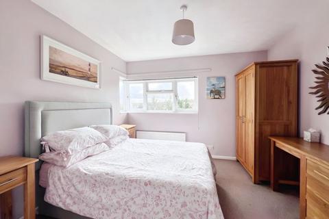 1 bedroom flat for sale, Cecil Avenue, Salisbury                                                                             *VIDEO TOUR*