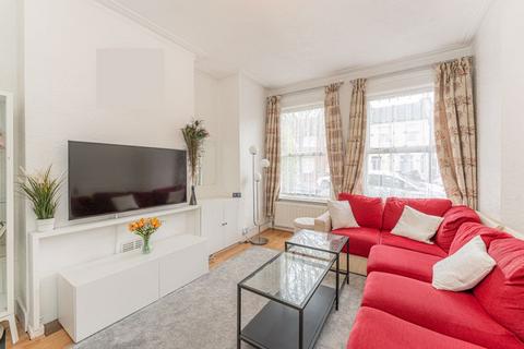 23 Tintern Road, London, N22 5LU
