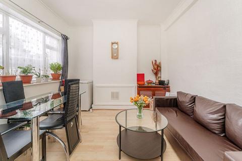 23 Tintern Road, London, N22 5LU