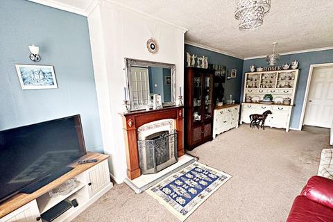 75 Beech Avenue, Drakes Broughton, Pershore, WR10 2BJ