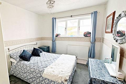 75 Beech Avenue, Drakes Broughton, Pershore, WR10 2BJ