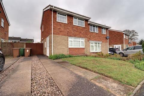 3 bedroom semi-detached house for sale, Inglemere Drive, Stafford ST17