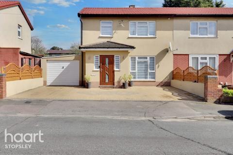 33 Burnham Road, Luton, LU2 9EP