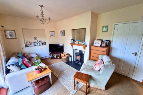 3 bedroom semi-detached house for sale, Elizabeth Road, Kington, Herefordshire, HR5 3DB