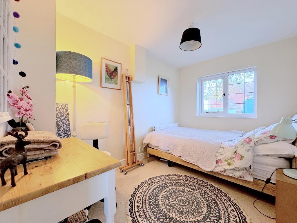 Forth bedroom / annex bedroom