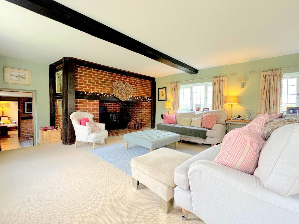 Sitting room with feature fireplace