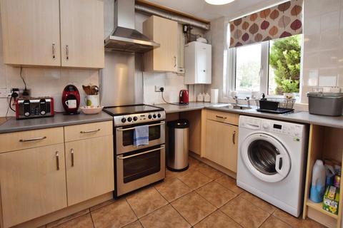 2 bedroom terraced house for sale, Chepstow Avenue, Sale, Greater Manchester, M33