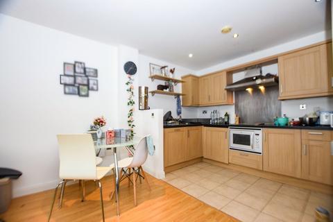 2 bedroom flat for sale, XQ7 Building, Taylorson Street South, Salford, M5