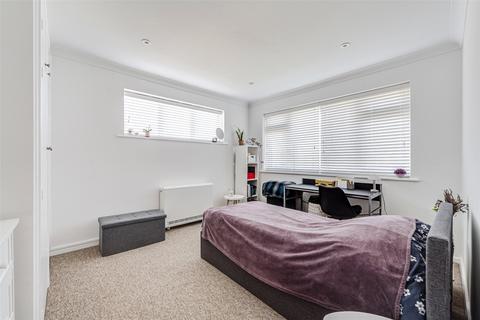 1 bedroom flat for sale, Bath Road, Worthing, West Sussex, BN11