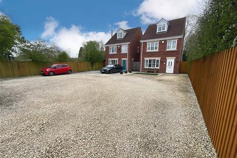 83c Breck Lane, Dinnington, Sheffield, S25 2LJ
