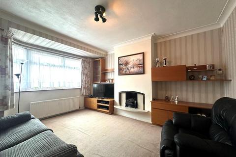 2 bedroom maisonette for sale, Trevellance Way, Watford WD25