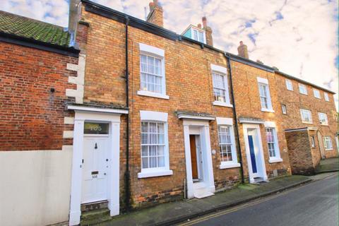 3 bedroom terraced house for sale, Longwestgate, YO11 1RQ