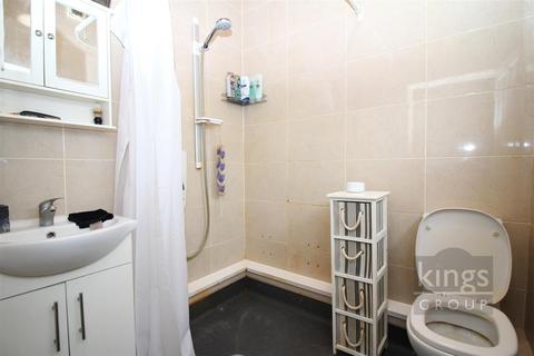 50 Old Orchard, Harlow, CM18 6YQ