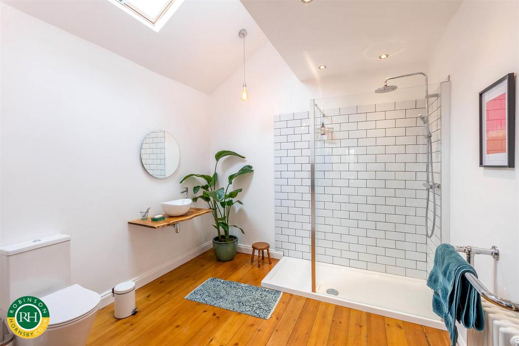 Ground floor shower room