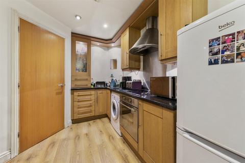 1 bedroom flat for sale, Station Road, Kettering NN15
