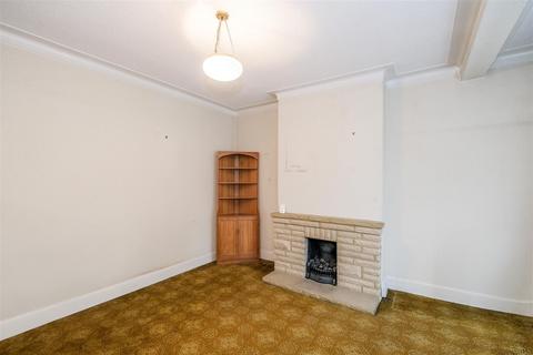 3 bedroom terraced house for sale, Whitehall Gardens, North Chingford
