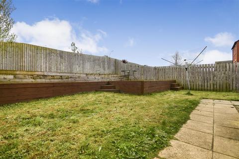 2 bedroom townhouse for sale, Boothferry Park Halt, Hull
