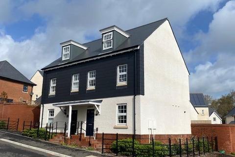 3 bedroom semi-detached house to rent, Ruby Red Row, Exeter