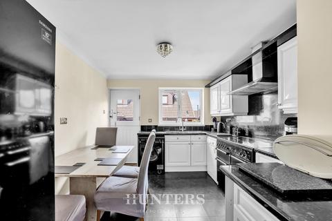 7 Davids Farm Close, Middleton, Manchester, M24 2DF