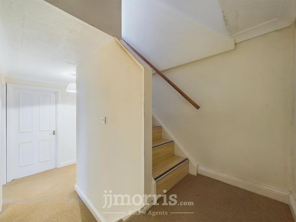 CAM03686 G0-PR0021-STILL029.jpg