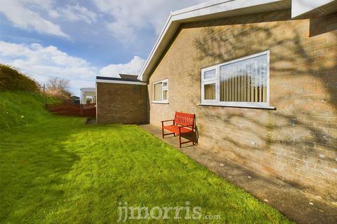 undefined, Dolwerdd Estate, Penparc, Cardigan