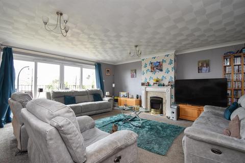 5 bedroom detached house for sale, Pine Avenue, Hastings
