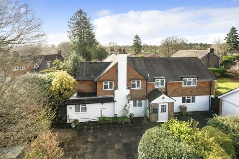 4 bedroom detached house for sale, The Chase, Kingswood
