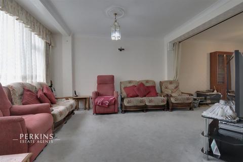 3 bedroom semi-detached house for sale, Hanwell, W7