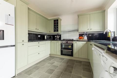 7 Boston Close, Winterton, Scunthorpe, DN15 9TQ