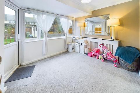 2 bedroom terraced house for sale, Clopton Green, Basildon