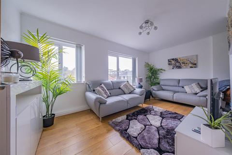 21 Green Close, Mayals, Swansea, SA3 5DN