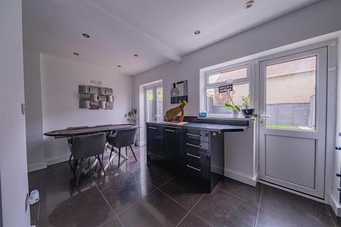 21 Green Close, Mayals, Swansea, SA3 5DN