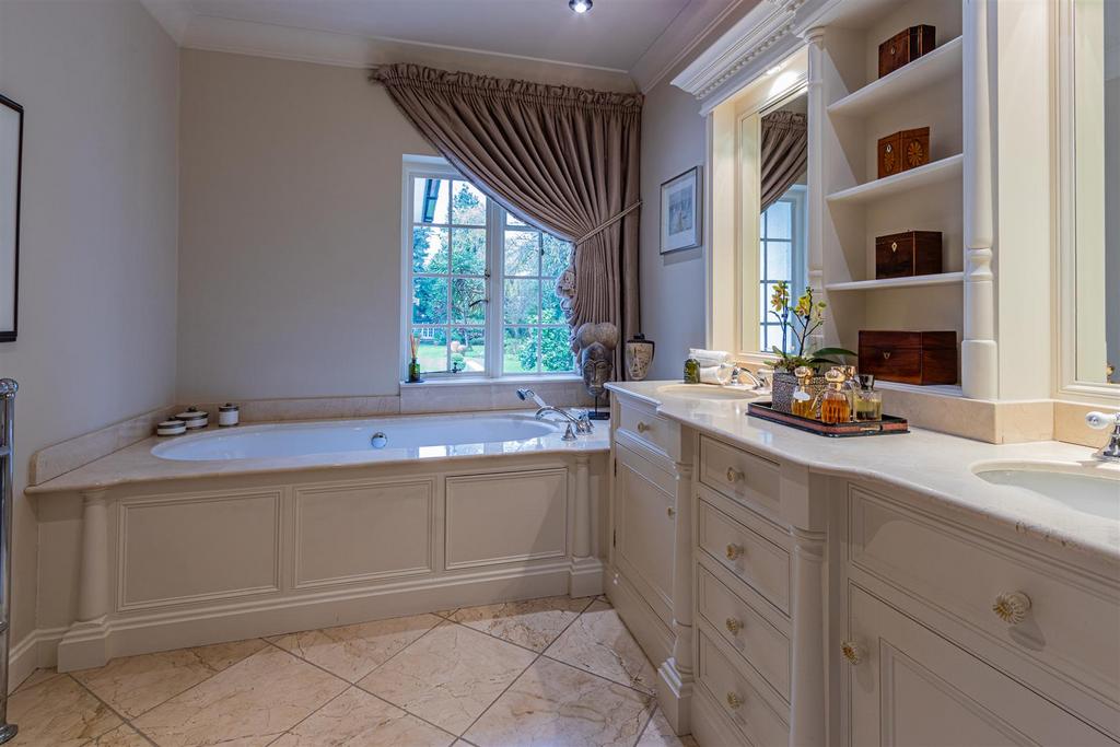 122 Cyncoed road-12.jpg